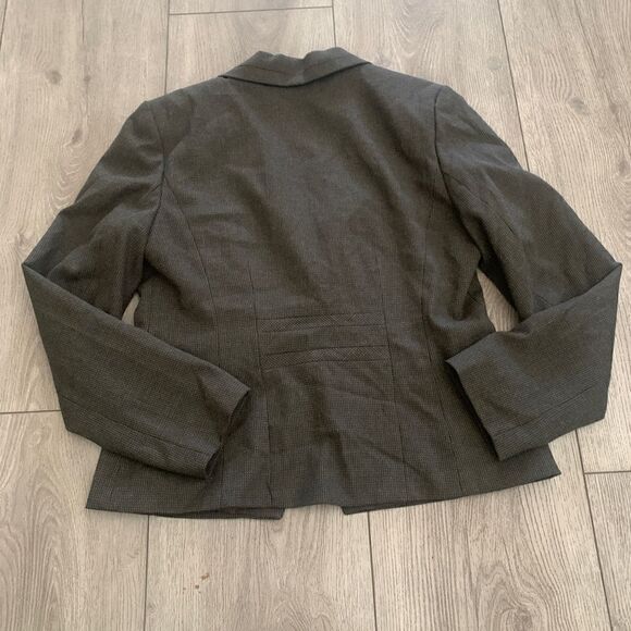 Halogen woman’s blazer very soft and beautiful - Picture 2 of 4